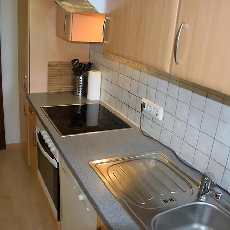 Apartment Tiotrag *